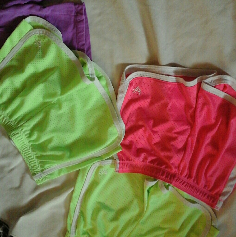 Justice shorts bundle - Picture 2 of 3